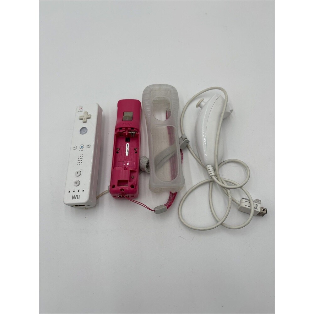 Lot of 2 Nintendo Wii Remotes And Nun Chuck . Missing Backs. White OEM works